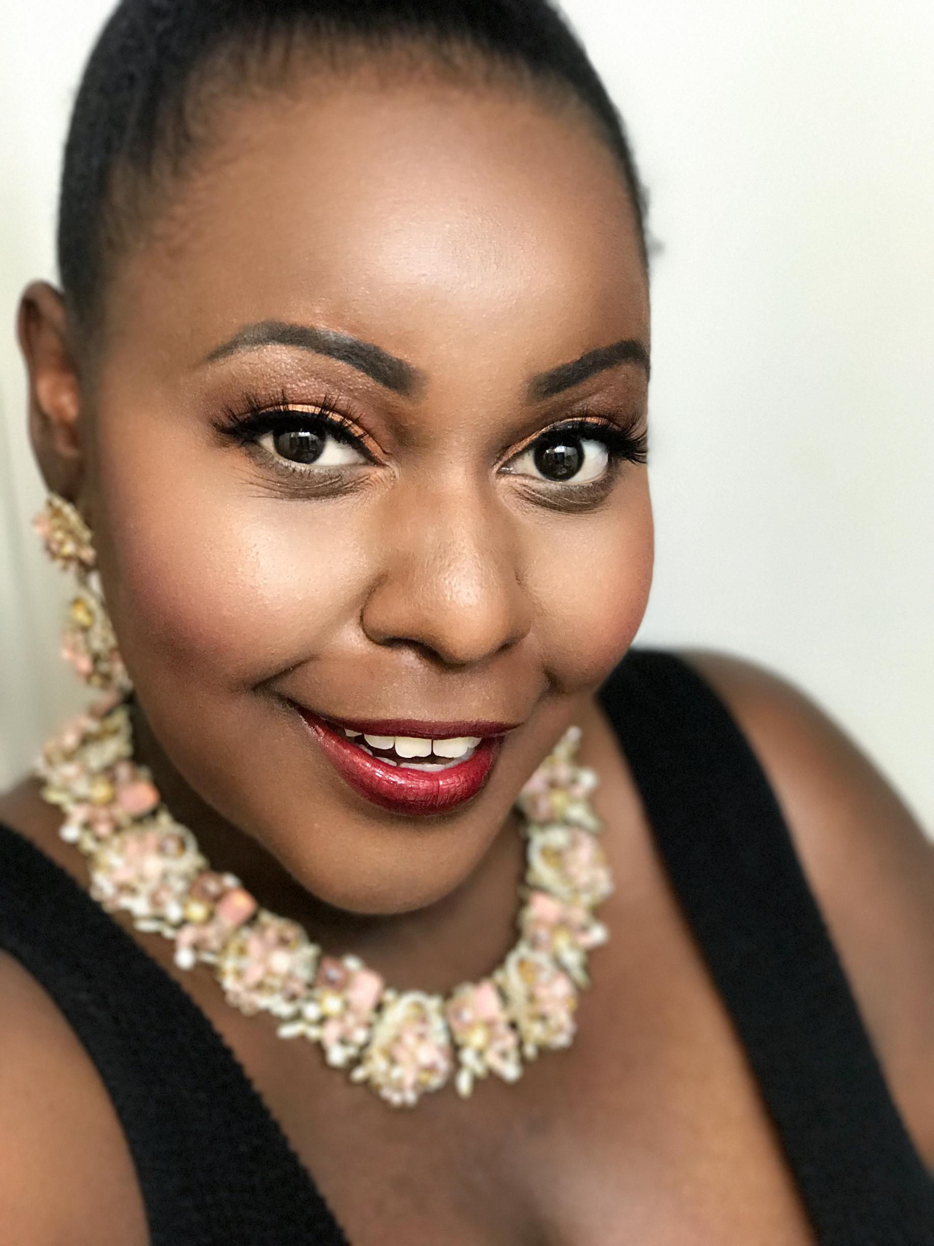 plus size fashion blogs 2017,  beautiful curvy girls,  how to fill the eye brow of a dark skin,  beautiful plus size dark skin girls, Arbonne beauty makeup review dark skin beauty blogger