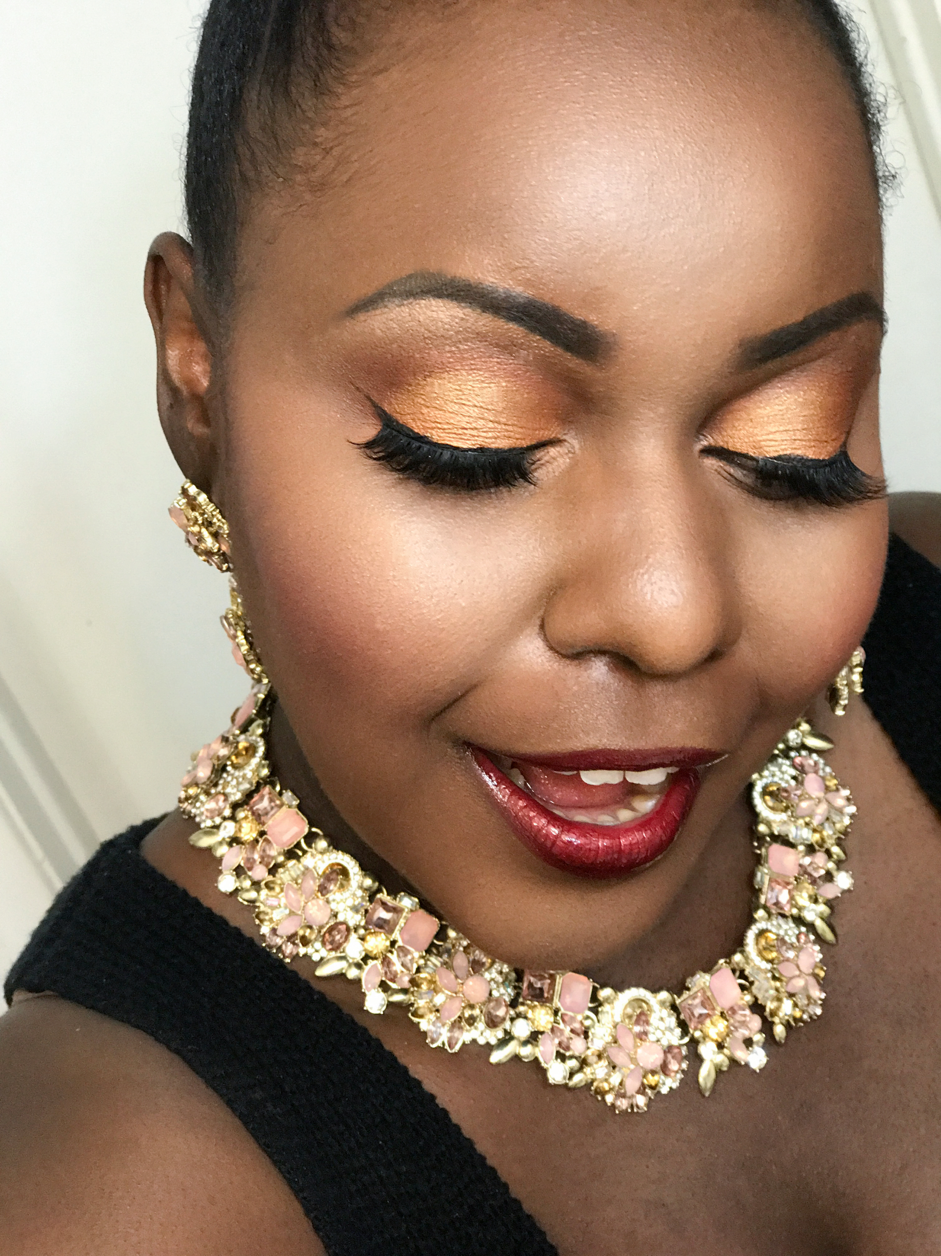 plus size fashion blogs 2017,  beautiful curvy girls,  how to fill the eye brow of a dark skin,  beautiful plus size dark skin girls, Arbonne beauty makeup review dark skin beauty blogger