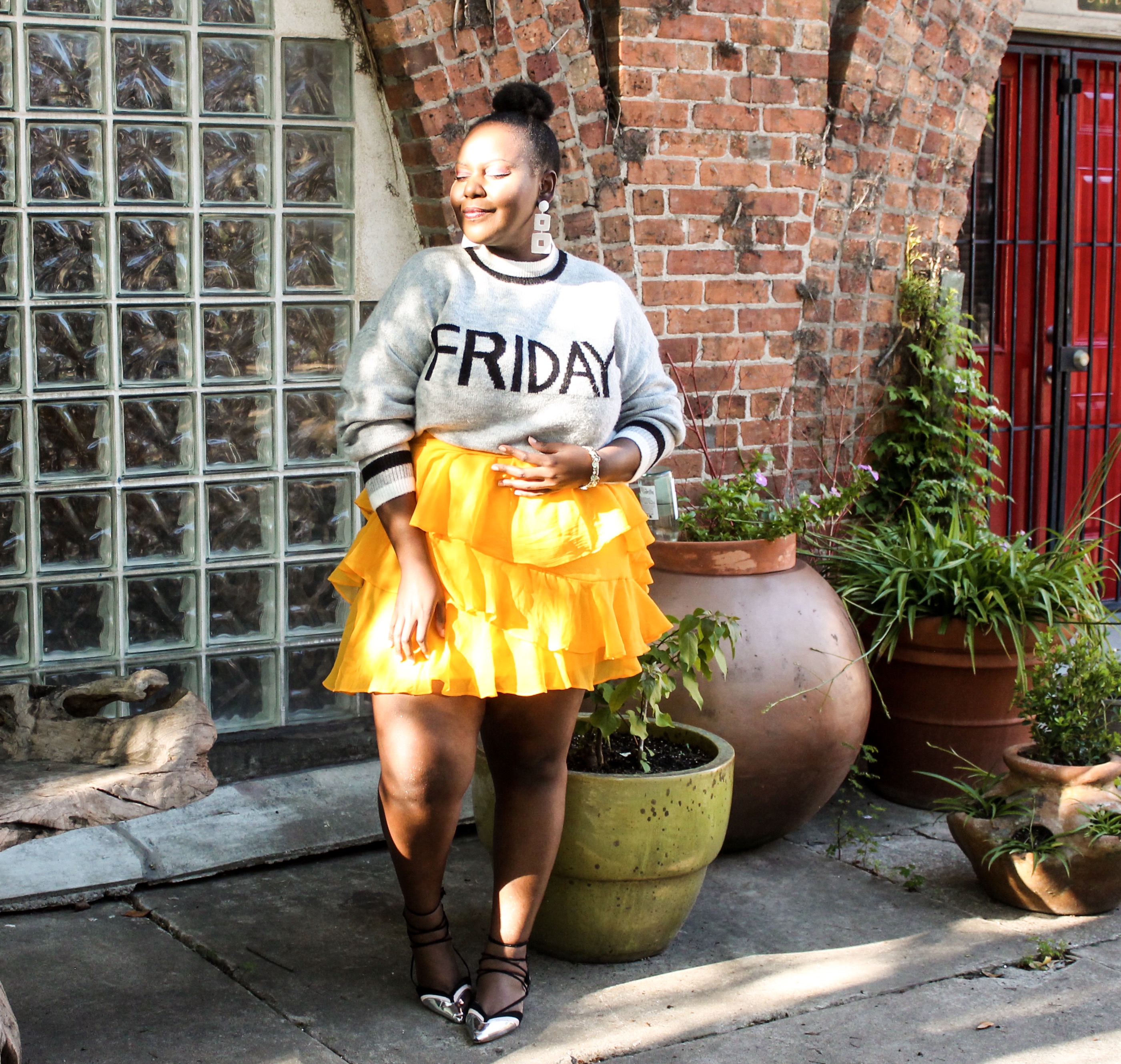 african travel blogger, preppy plus size fashion blogs 2017, beautiful curvy girls, how to fill the eye brow of a dark skin, beautiful plus size dark skin girls, plus size black bloggers, clothes for curvy girls, curvy girl fashion clothing, plus blog, plus size fashion tips, plus size women blog, curvy women fashion, plus blog, curvy girl fashion blog, style plus curves, plus size fashion instagram, curvy girl blog, bbw blog, plus size street fashion, plus size beauty blog, plus size fashion ideas, curvy girl summer outfits, plus size fashion magazine, plus fashion bloggers, zara, Rosie the riveter shirt; Emilia embroidered beaded clutch; Vince Camuto heels; Lula shell drop earrings; Aldo Galigossi sunnies, tenge collection, codexmode, zara, asos