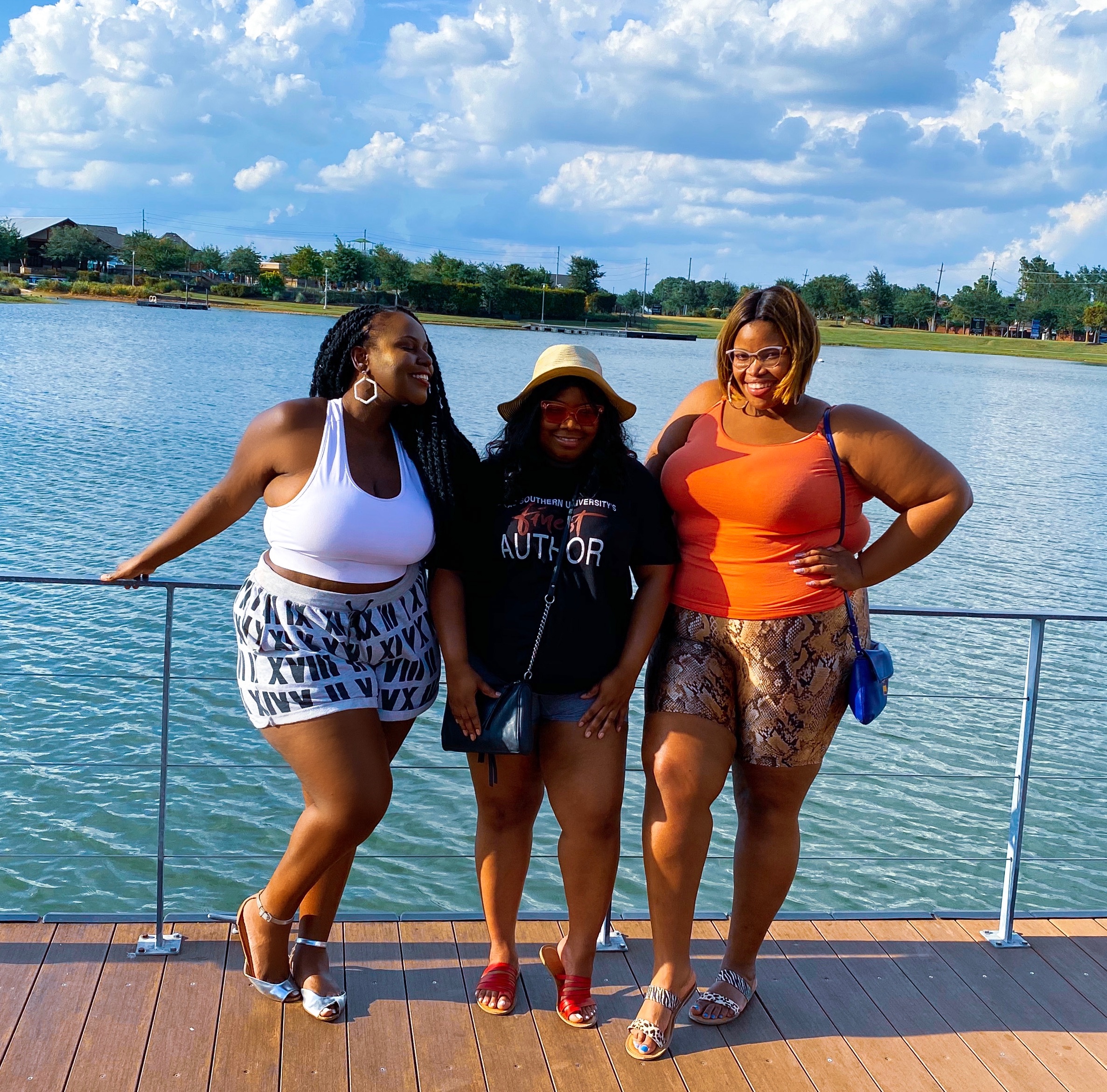 towne lake, Where locals go Houston, travel Houston, things to do, hidden gems, beautiful places romantic walks, datenight ideas, black bloggers, travel inspiration, why travel 2020 spring break black noire travel, Houston Texas travel blogger, Houston parks lakes