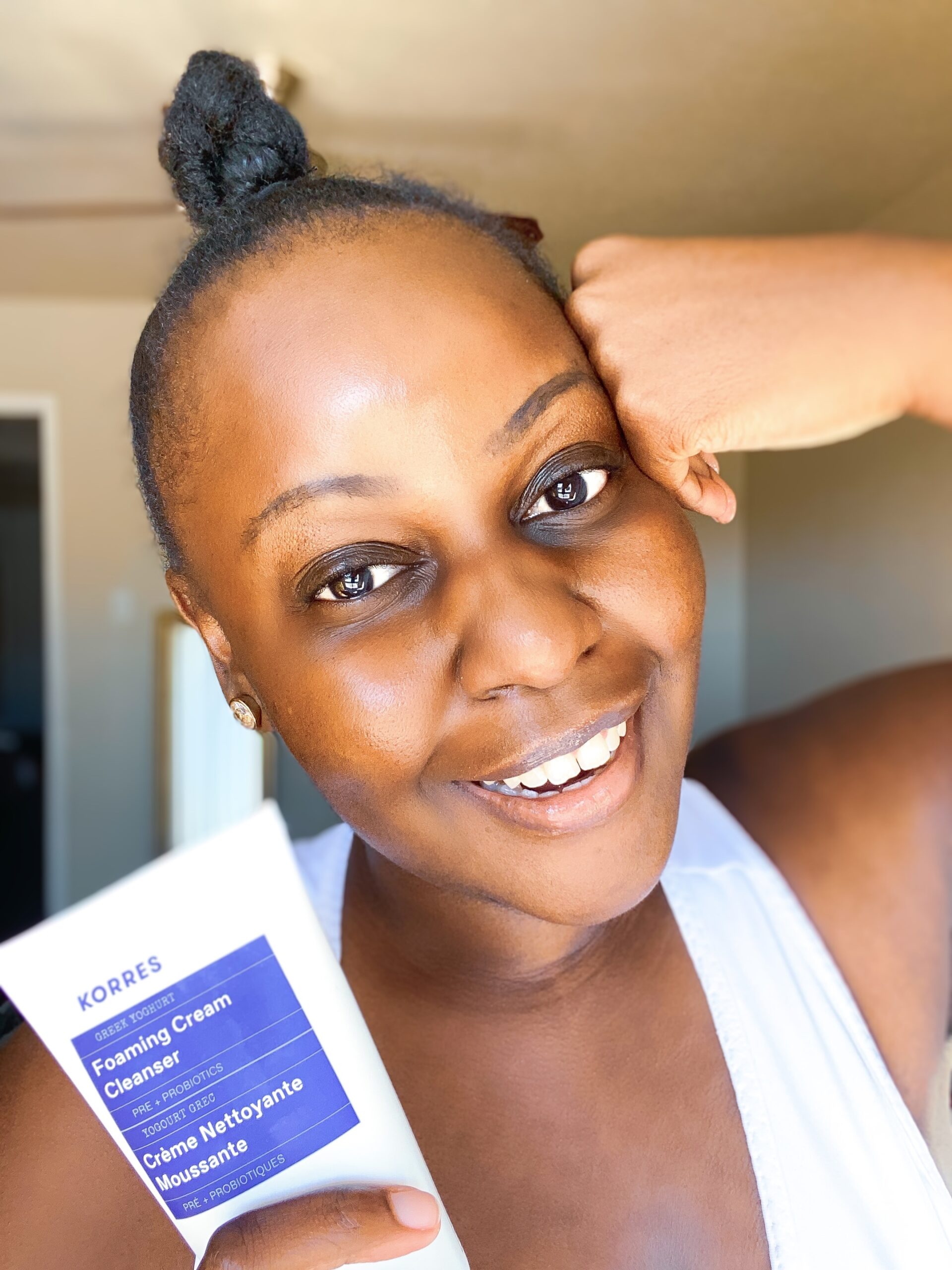 dark skin beauty blogger, sephora vib rouge blogger, texas blogger, texas influencer, dark skin, best moisturizers for winter for black people, most hydrating moisturizers,SOL DE JANEIRO, New Year New Skin, Daytime Skincare Routine, sephora haul, texas houston beauty blogger,